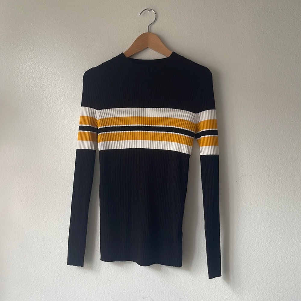 Women’s Long-Sleeve Top Sweater